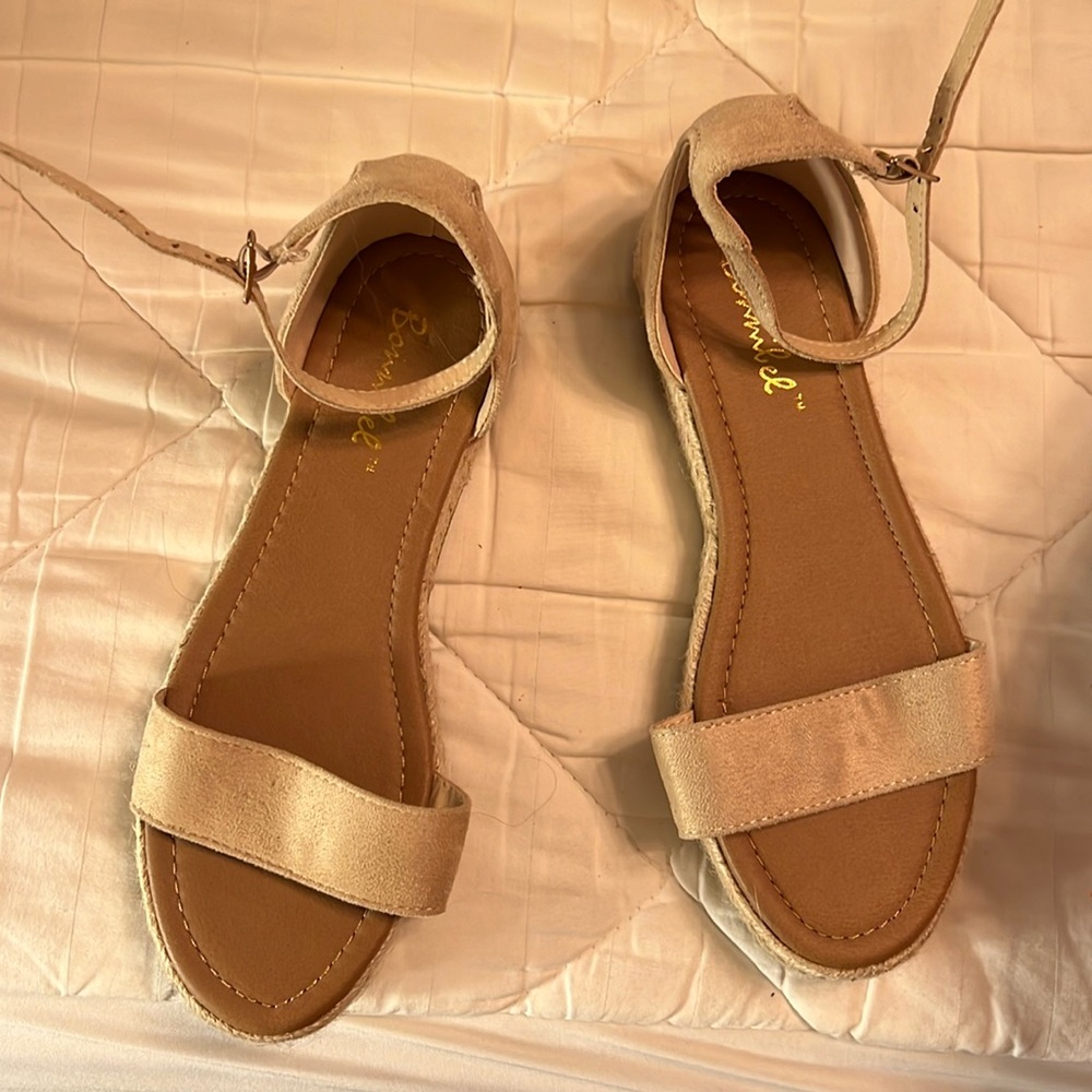 Espadrille sandals